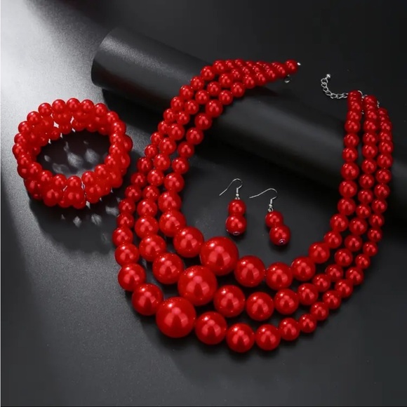 3 piece set - Three Layered Red Beaded Necklace Set - Picture 4 of 4